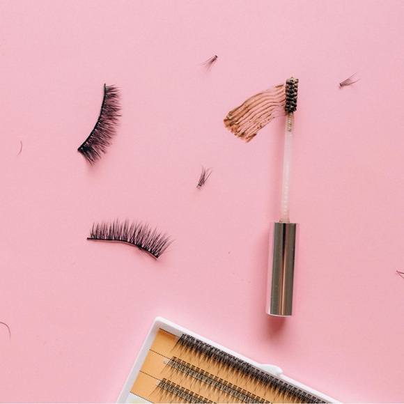 Mascara✨brows ✨falsies